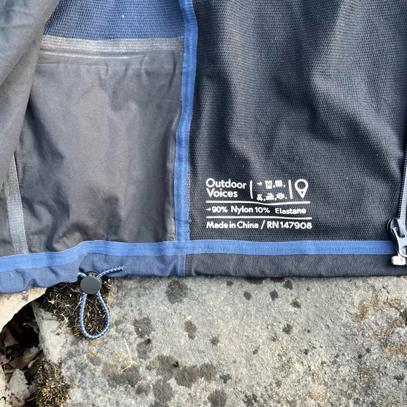 Outdoor Voices RecTrek Hooded Softshell Jacket EXTRA SMALL Colorblock Stretch - Picture 6 of 8